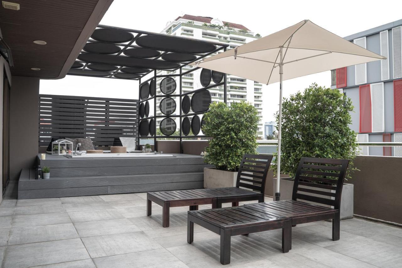 Thea Private Suites By Th District Банкок Екстериор снимка