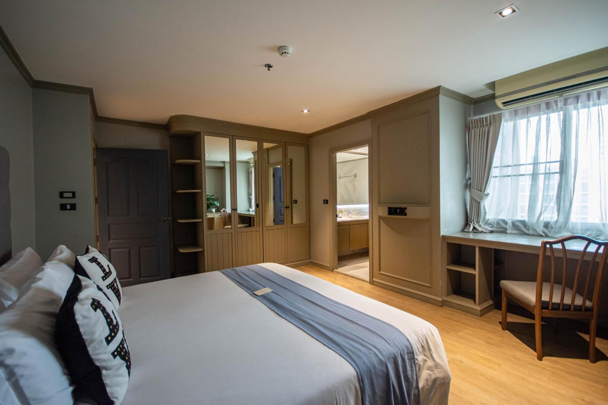 Thea Private Suites By Th District Банкок Екстериор снимка