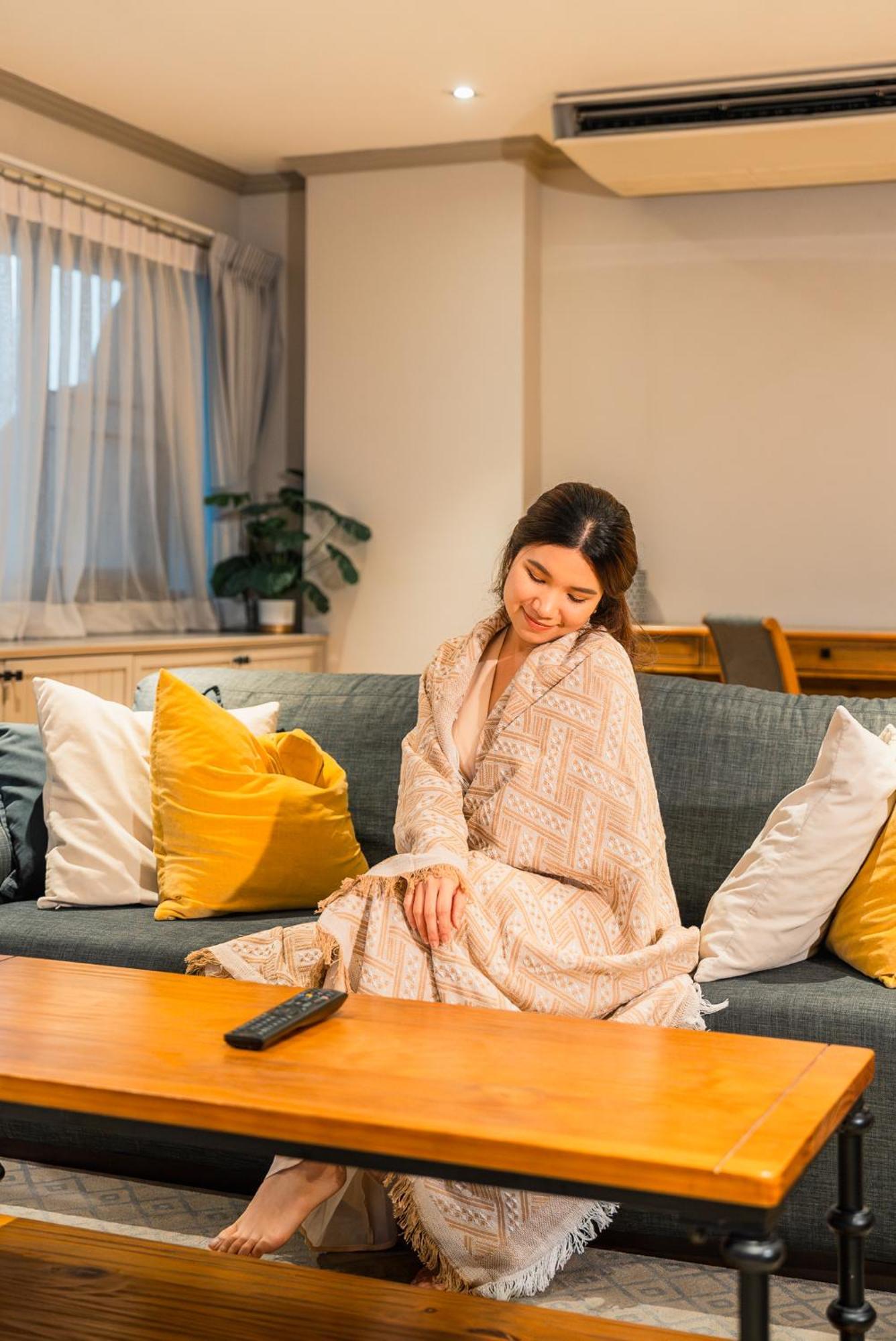 Thea Private Suites By Th District Банкок Екстериор снимка